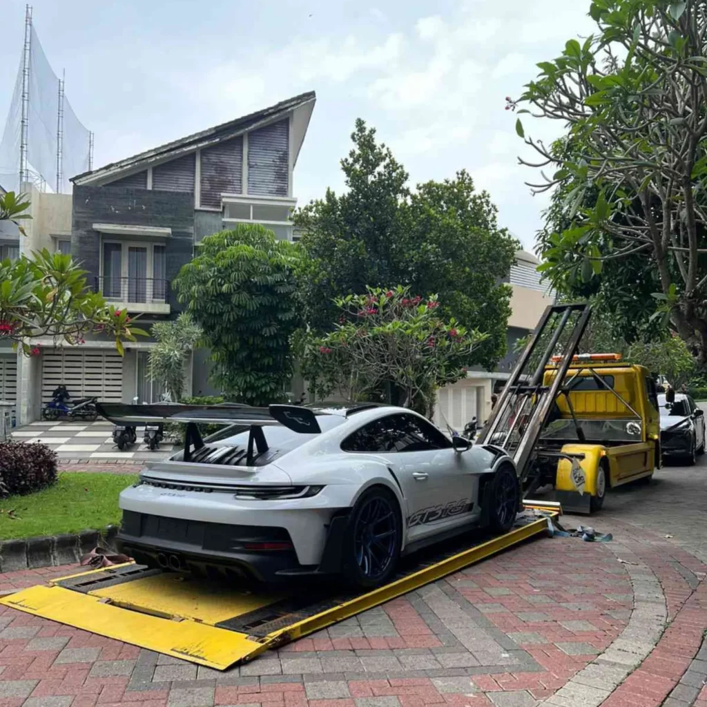surabaya towing